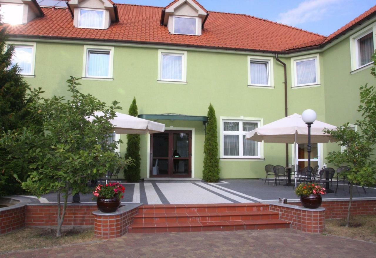 Park Hotel Rzepin Exterior photo
