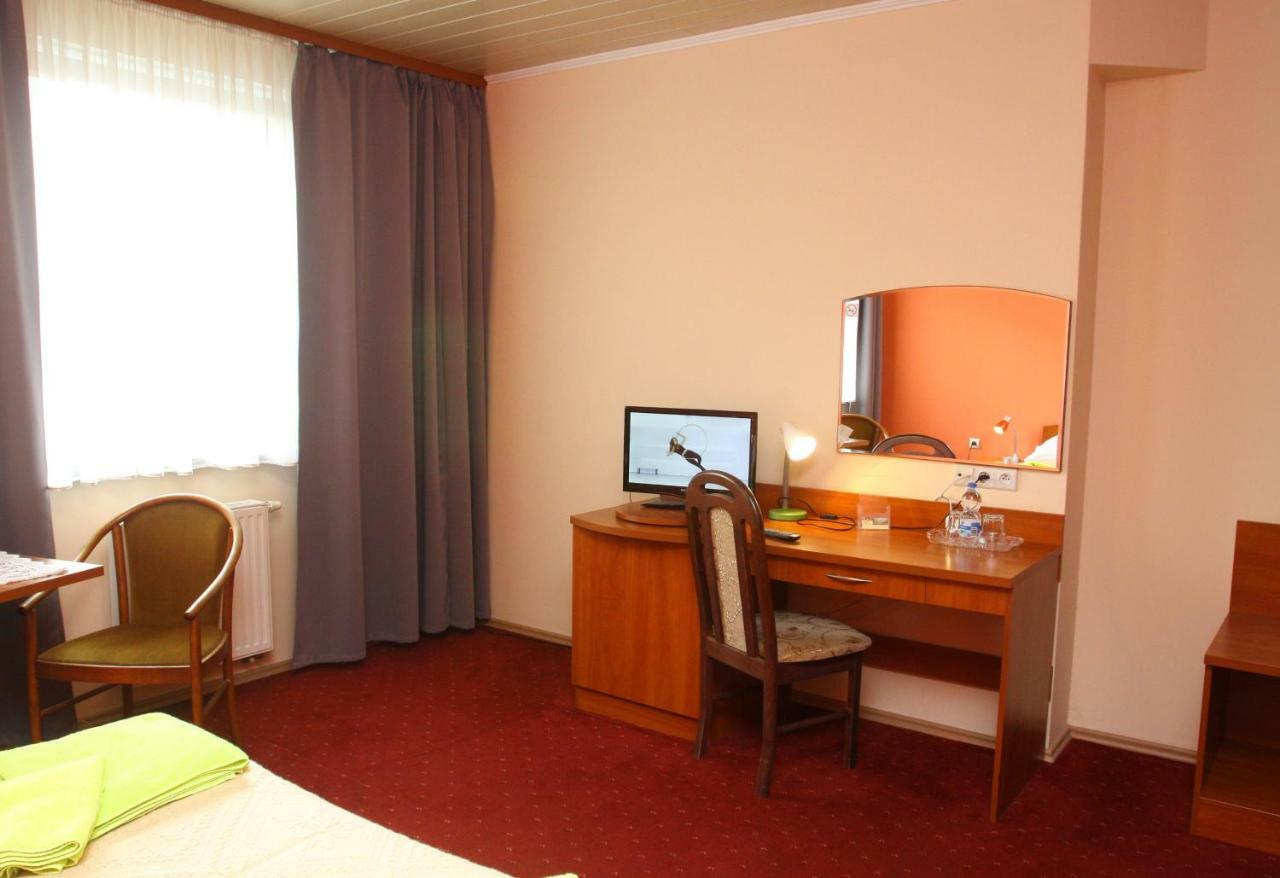 Park Hotel Rzepin Exterior photo